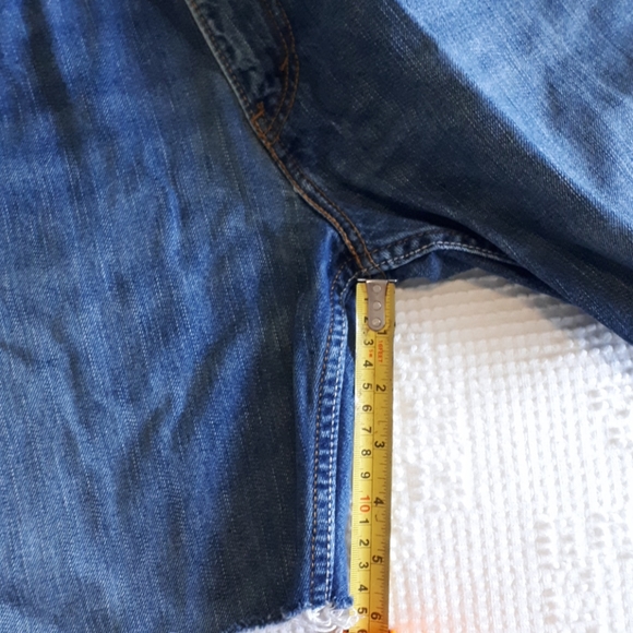 Levi's 505 cut-offs - Picture 4 of 5